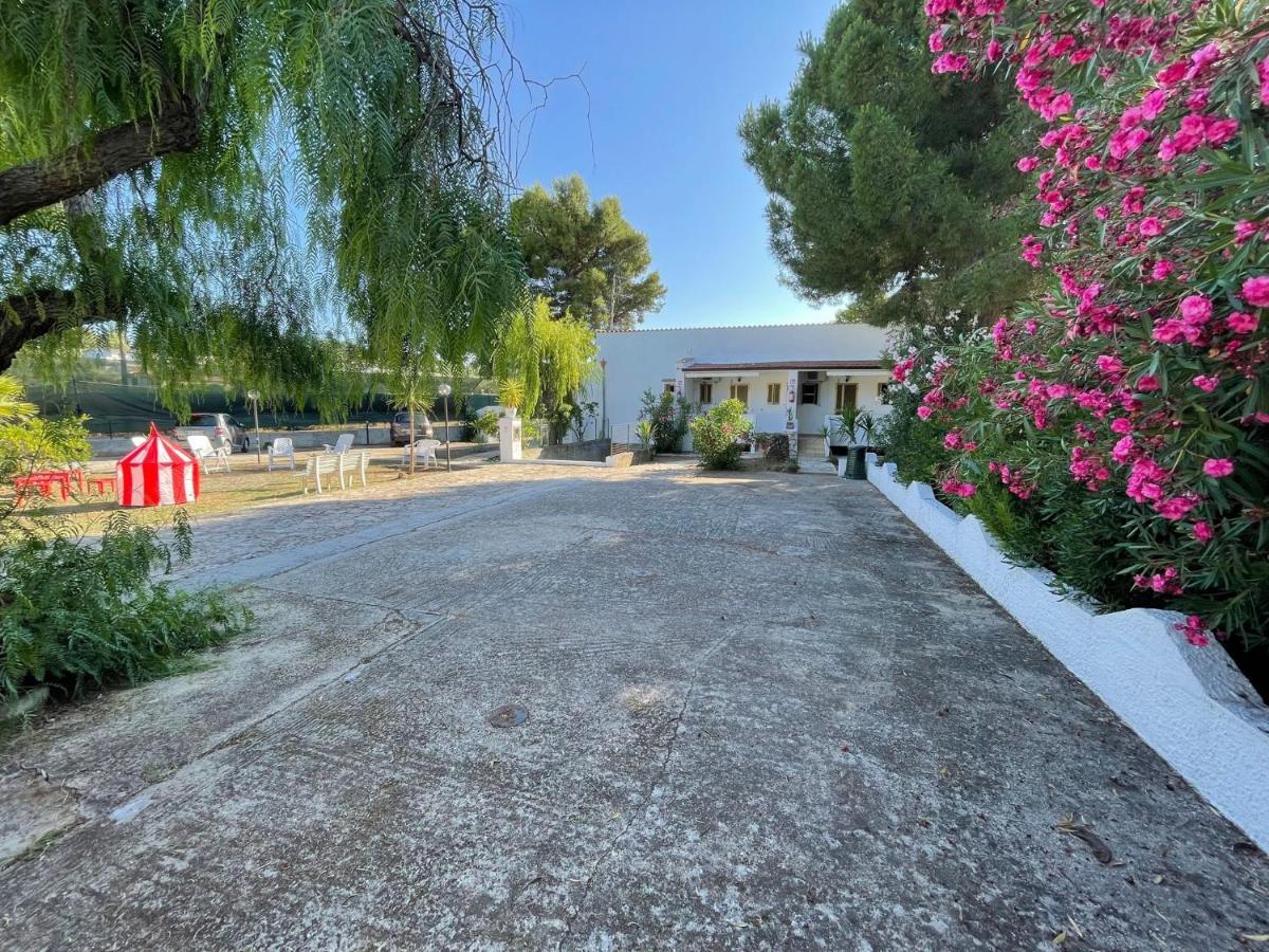 Appartamenti Le Porte Del Gargano Vieste Bagian luar foto