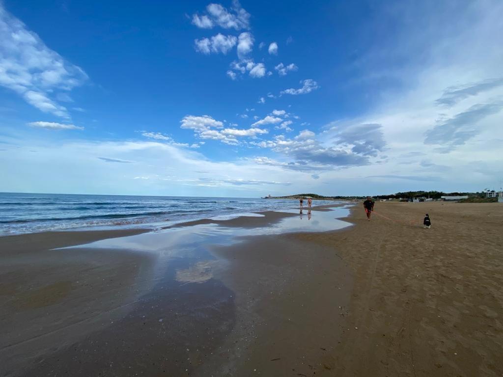 Appartamenti Le Porte Del Gargano Vieste Bagian luar foto